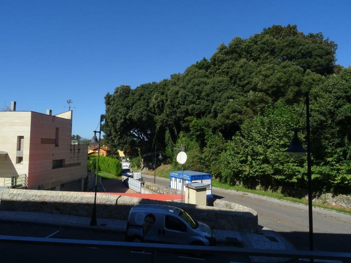 Calle Clemente Hernando Balmori Nº7 Льянес Экстерьер фото